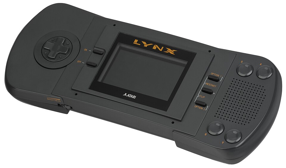 Atari Lynx — 16-bit paling canggih di kertas